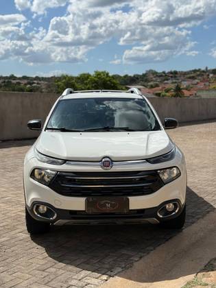 FIAT TORO 2.0 16V TURBO DIESEL VOLCANO 4WD AT9